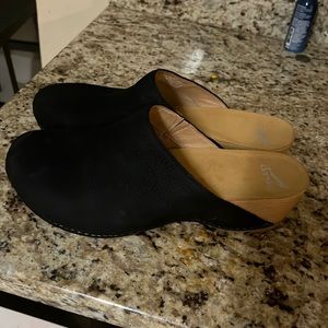 Dansko Shoe- Style Talulah- Size 42. Brand new only tried on around the house.